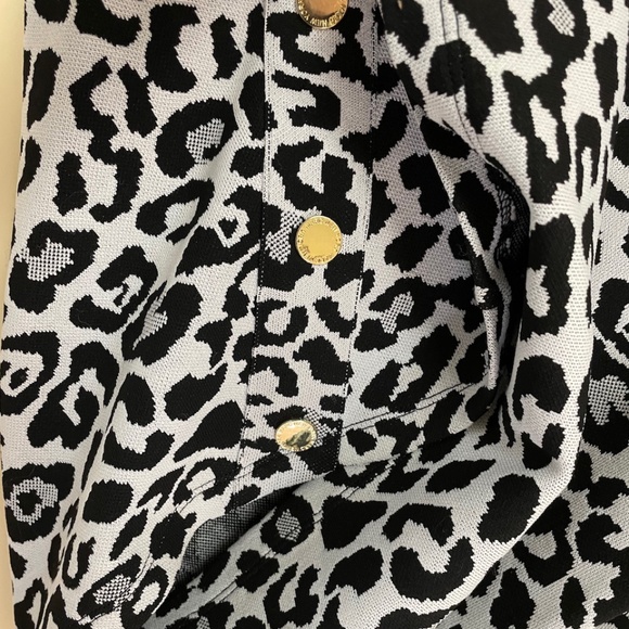 NEW  Marc New York  (Andrew Marc)  Leopard print in black+white sweater. M - Picture 9 of 12